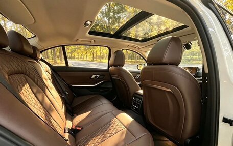 BMW 3 серия, 2023 год, 3 000 000 рублей, 17 фотография