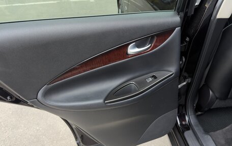 Infiniti QX50 I рестайлинг, 2015 год, 1 350 000 рублей, 19 фотография