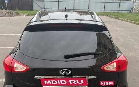 Infiniti QX50 I рестайлинг, 2015 год, 1 350 000 рублей, 8 фотография