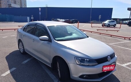 Volkswagen Jetta VI, 2012 год, 1 050 000 рублей, 2 фотография