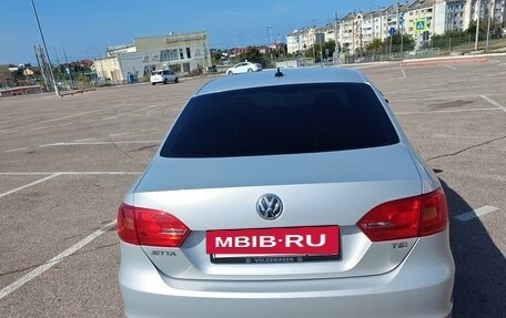 Volkswagen Jetta VI, 2012 год, 1 050 000 рублей, 5 фотография