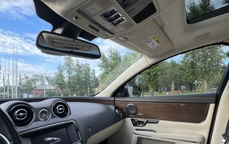 Jaguar XJ IV (X351), 2016 год, 3 250 000 рублей, 19 фотография