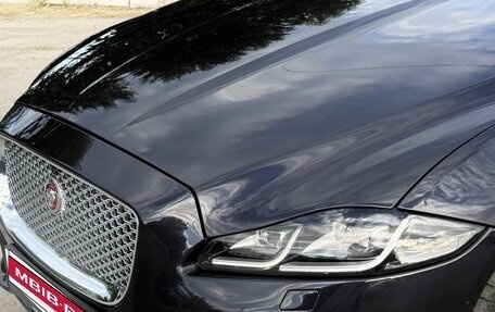 Jaguar XJ IV (X351), 2016 год, 3 250 000 рублей, 5 фотография