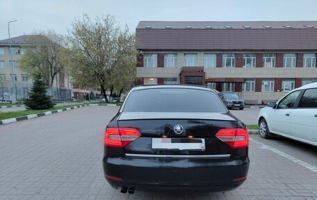 Skoda Superb III рестайлинг, 2014 год, 1 050 000 рублей, 5 фотография