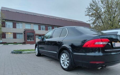 Skoda Superb III рестайлинг, 2014 год, 1 050 000 рублей, 6 фотография