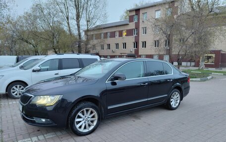 Skoda Superb III рестайлинг, 2014 год, 1 050 000 рублей, 2 фотография
