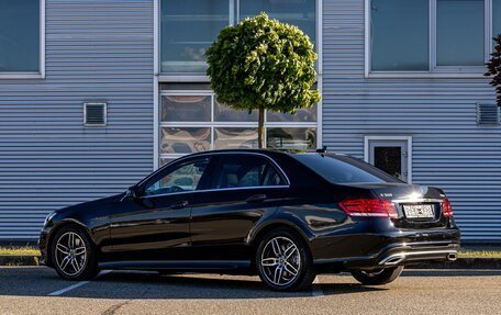Mercedes-Benz E-Класс, 2014 год, 1 455 000 рублей, 4 фотография