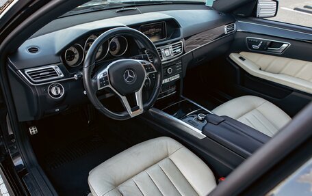 Mercedes-Benz E-Класс, 2014 год, 1 455 000 рублей, 13 фотография