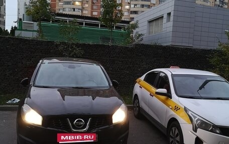 Nissan Qashqai, 2011 год, 980 000 рублей, 2 фотография