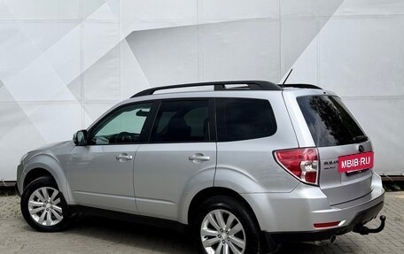 Subaru Forester, 2011 год, 1 075 000 рублей, 10 фотография