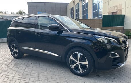 Peugeot 5008 II, 2019 год, 1 995 000 рублей, 4 фотография