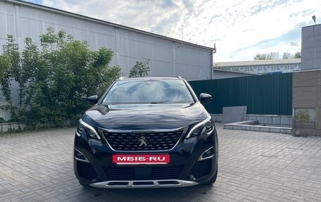 Peugeot 5008 II, 2019 год, 1 995 000 рублей, 2 фотография