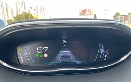 Peugeot 5008 II, 2019 год, 1 995 000 рублей, 37 фотография