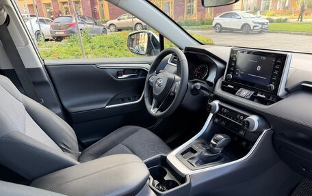 Toyota RAV4, 2020 год, 2 645 000 рублей, 22 фотография