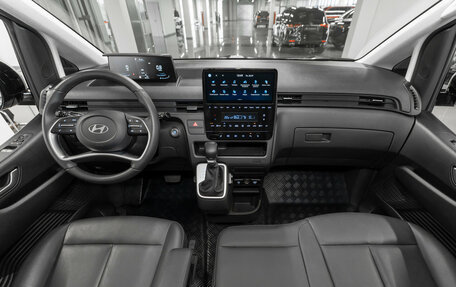 Hyundai Staria, 2024 год, 5 300 000 рублей, 11 фотография