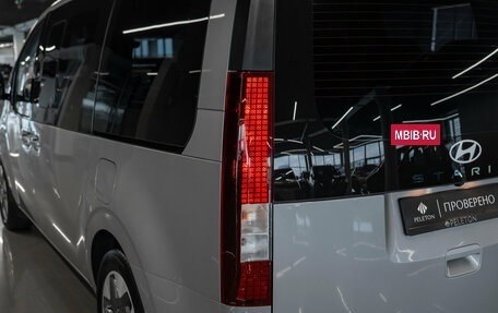Hyundai Staria, 2024 год, 5 300 000 рублей, 9 фотография