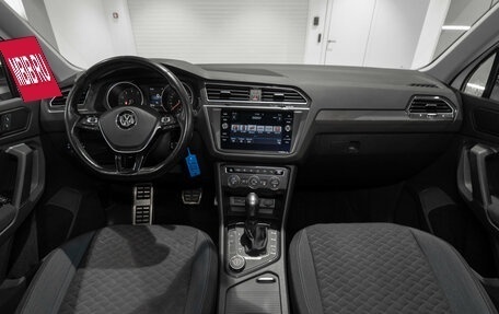 Volkswagen Tiguan II, 2019 год, 2 470 000 рублей, 8 фотография
