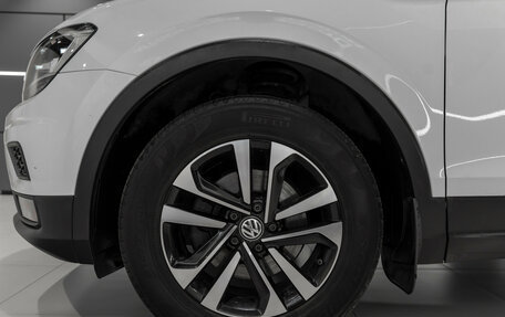 Volkswagen Tiguan II, 2019 год, 2 470 000 рублей, 24 фотография