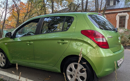 Hyundai i20 IB рестайлинг, 2010 год, 590 000 рублей, 3 фотография