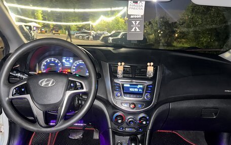 Hyundai Solaris II рестайлинг, 2015 год, 440 000 рублей, 7 фотография