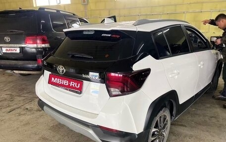 Toyota Yaris XP150 рестайлинг, 2021 год, 1 180 000 рублей, 2 фотография