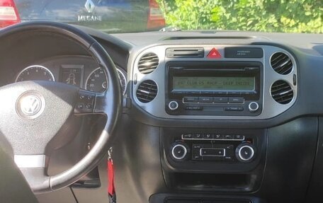 Volkswagen Tiguan I, 2010 год, 940 000 рублей, 11 фотография