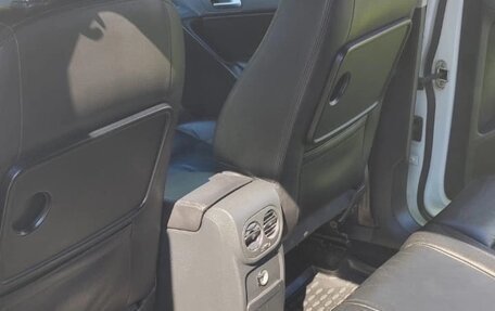 Volkswagen Tiguan I, 2010 год, 940 000 рублей, 10 фотография