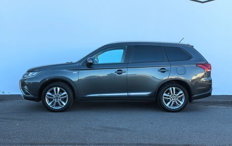 Mitsubishi Outlander III рестайлинг 3, 2015 год, 1 450 000 рублей, 3 фотография