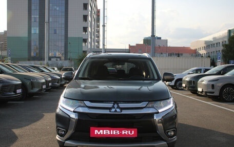 Mitsubishi Outlander III рестайлинг 3, 2018 год, 1 330 000 рублей, 3 фотография