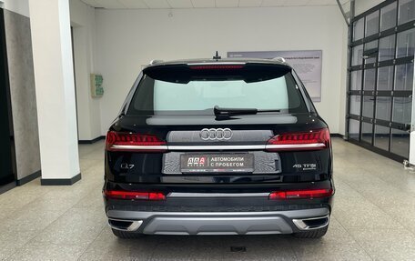 Audi Q7, 2023 год, 6 890 000 рублей, 8 фотография