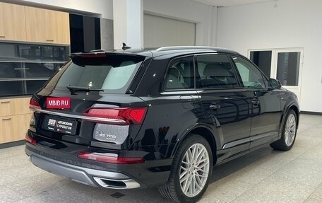 Audi Q7, 2023 год, 6 890 000 рублей, 2 фотография