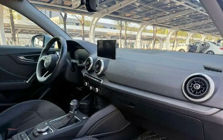 Audi Q2 I, 2022 год, 2 200 000 рублей, 8 фотография