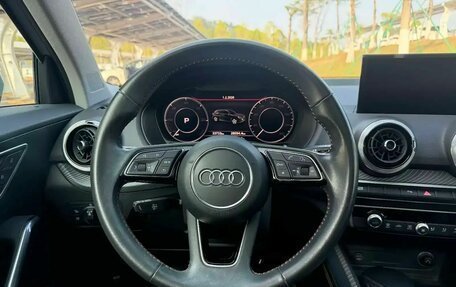 Audi Q2 I, 2022 год, 2 200 000 рублей, 13 фотография