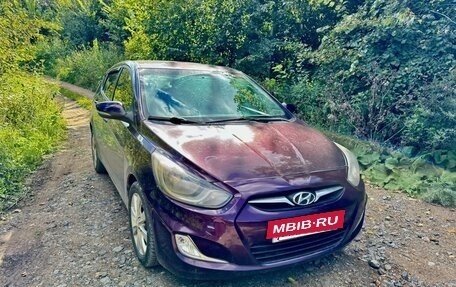 Hyundai Solaris II рестайлинг, 2011 год, 310 000 рублей, 2 фотография