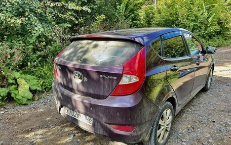 Hyundai Solaris II рестайлинг, 2011 год, 310 000 рублей, 4 фотография