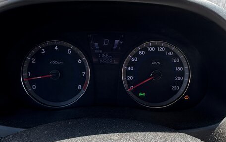 Hyundai Solaris II рестайлинг, 2012 год, 680 000 рублей, 20 фотография