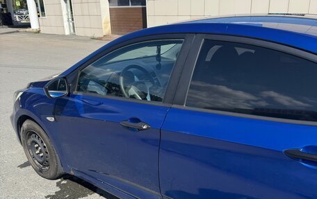 Hyundai Solaris II рестайлинг, 2012 год, 680 000 рублей, 14 фотография