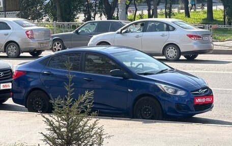 Hyundai Solaris II рестайлинг, 2012 год, 680 000 рублей, 19 фотография