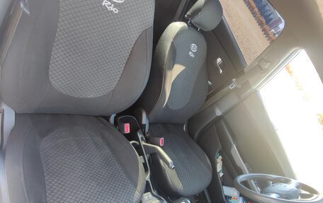 KIA Rio III рестайлинг, 2013 год, 689 000 рублей, 15 фотография
