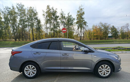 Hyundai Solaris II рестайлинг, 2018 год, 1 081 000 рублей, 8 фотография