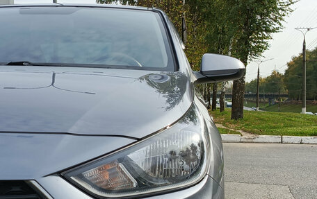 Hyundai Solaris II рестайлинг, 2018 год, 1 081 000 рублей, 21 фотография
