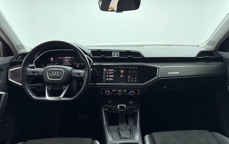 Audi Q3, 2022 год, 2 550 000 рублей, 9 фотография