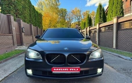 BMW 7 серия, 2009 год, 1 490 000 рублей, 3 фотография
