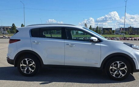KIA Sportage IV рестайлинг, 2021 год, 2 900 000 рублей, 5 фотография