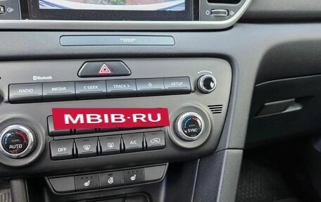 KIA Sportage IV рестайлинг, 2021 год, 2 900 000 рублей, 12 фотография