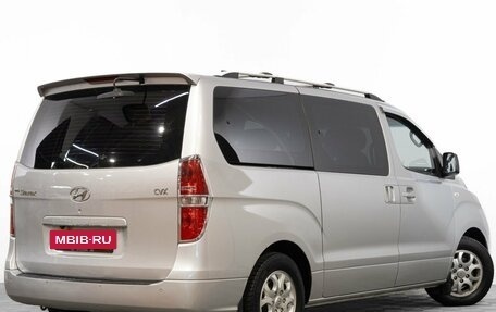 Hyundai Grand Starex Grand Starex I рестайлинг 2, 2008 год, 1 579 000 рублей, 5 фотография