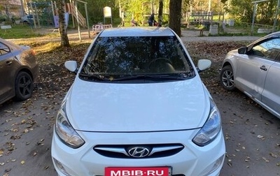 Hyundai Solaris II рестайлинг, 2012 год, 520 000 рублей, 1 фотография