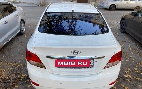 Hyundai Solaris II рестайлинг, 2012 год, 520 000 рублей, 6 фотография