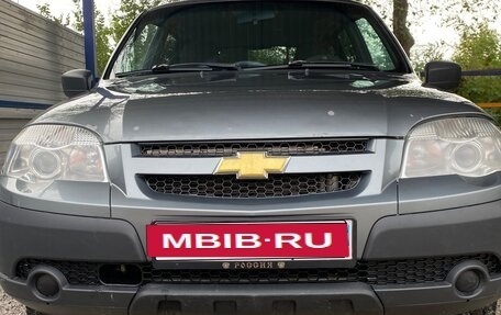 Chevrolet Niva I рестайлинг, 2019 год, 595 000 рублей, 1 фотография