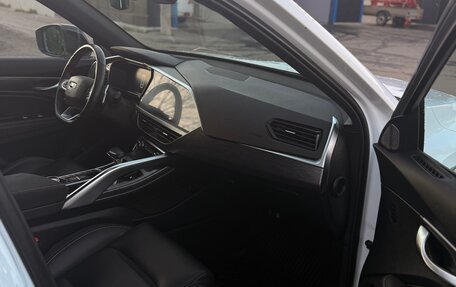 Geely Tugella FY11, 2022 год, 2 260 000 рублей, 17 фотография